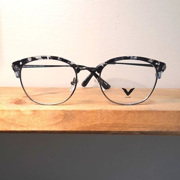 NEW Made in USA Eyeglass Frame, Rx'able, round metal glasses, 49-22-138 trendy - Picture 7 of 7